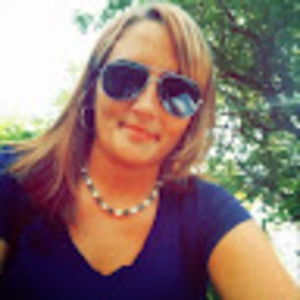 Meet your Posher, Stacy